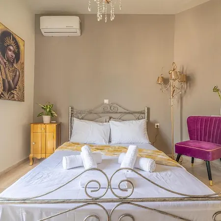 Apartament Seaside In Downtown Hersonissos (Crete)